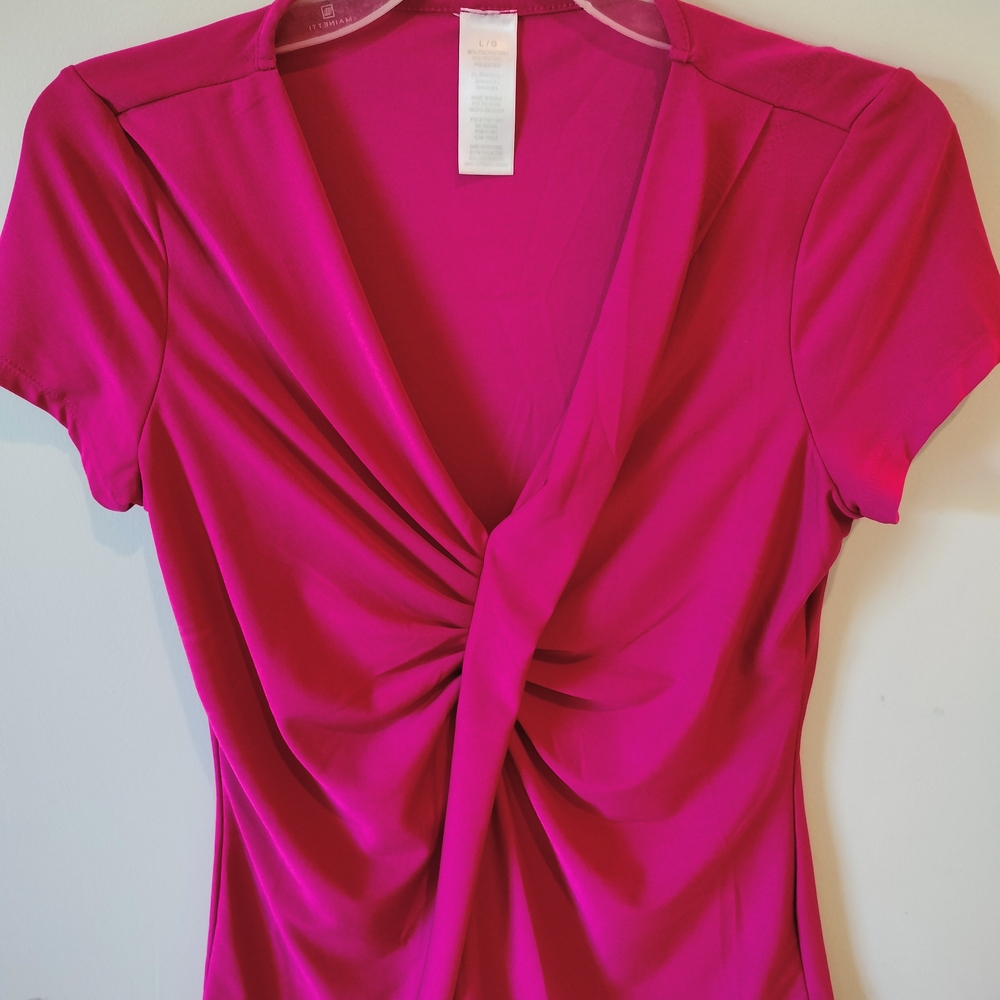 Chic Fuchsia V-Neck Women's Blouse